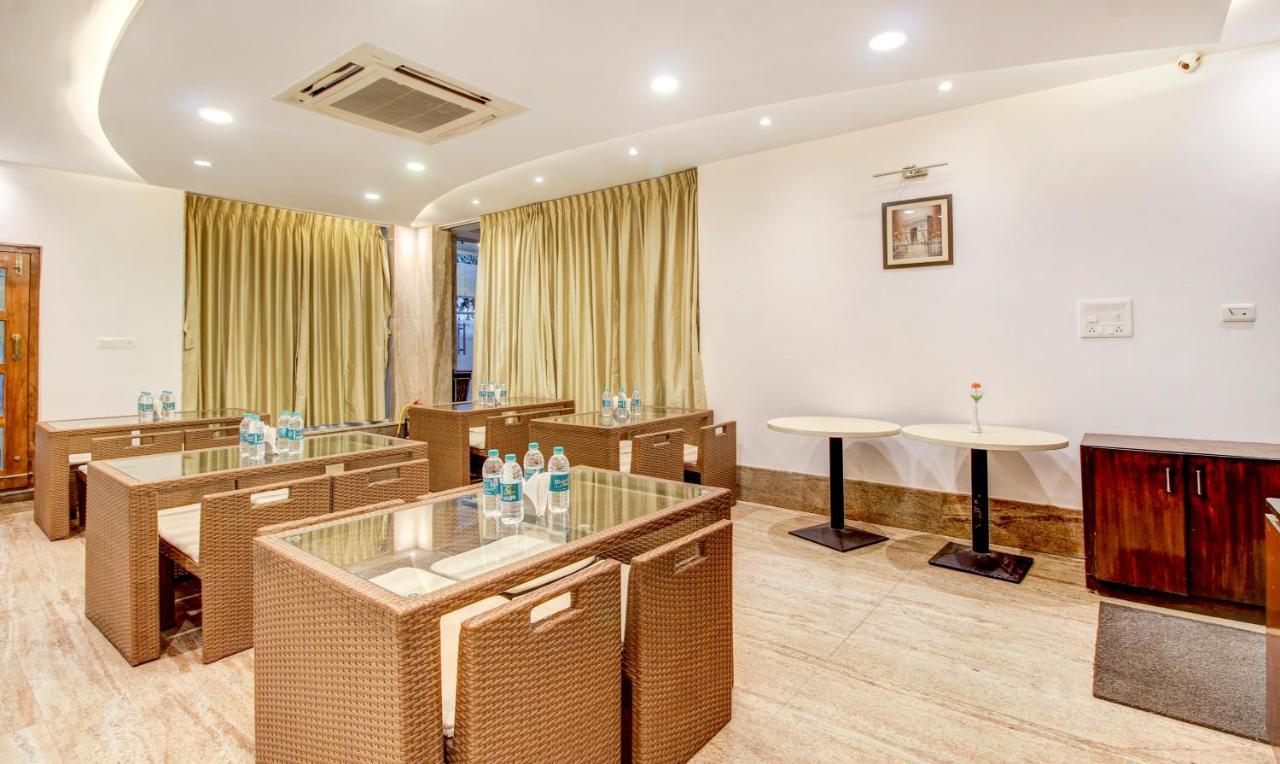 Treebo The Sai Leela Suites R T Nagar Bangalore Exterior photo